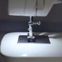 MAQUINA DE COSER SINGER 1306  6 PUNTADAS