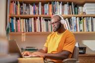 AURICULARES PHILIPS TAH3209WT BT DIADEMA HASTA 25H