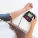 TENSIOMETRO BEURER BRAZO BM27LE BLACK ARRITMIA