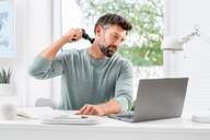 PISTOLA MASAJE BEURER MG79