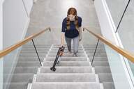 ASPI. ESCOBA SHARK IZ300EU 25,2V 2CEP.GIR.