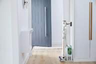 ASPI. ESCOBA SHARK IW3611EU 21,6V 60MIN AUTOVACIAD