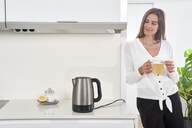 HERVIDOR BLACK%%%amp;DECKER BXKE2201E 1,7L INOX