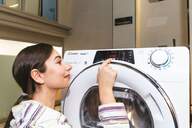 SECADORA CANDY ROEH9A3TCEXS 9K BC BCA DSP WIFI