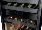 VINOTECA HAIER CSW9619ENGBW 190x60 40 BOT NF NEGRO