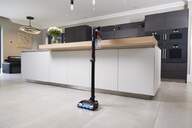 ASPI. ESCOBA SHARK IZ300EUT 25,2V 2CEP.GIR. MASCOT