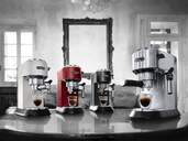 CAFET. DELONGHI EC685.R ROJA